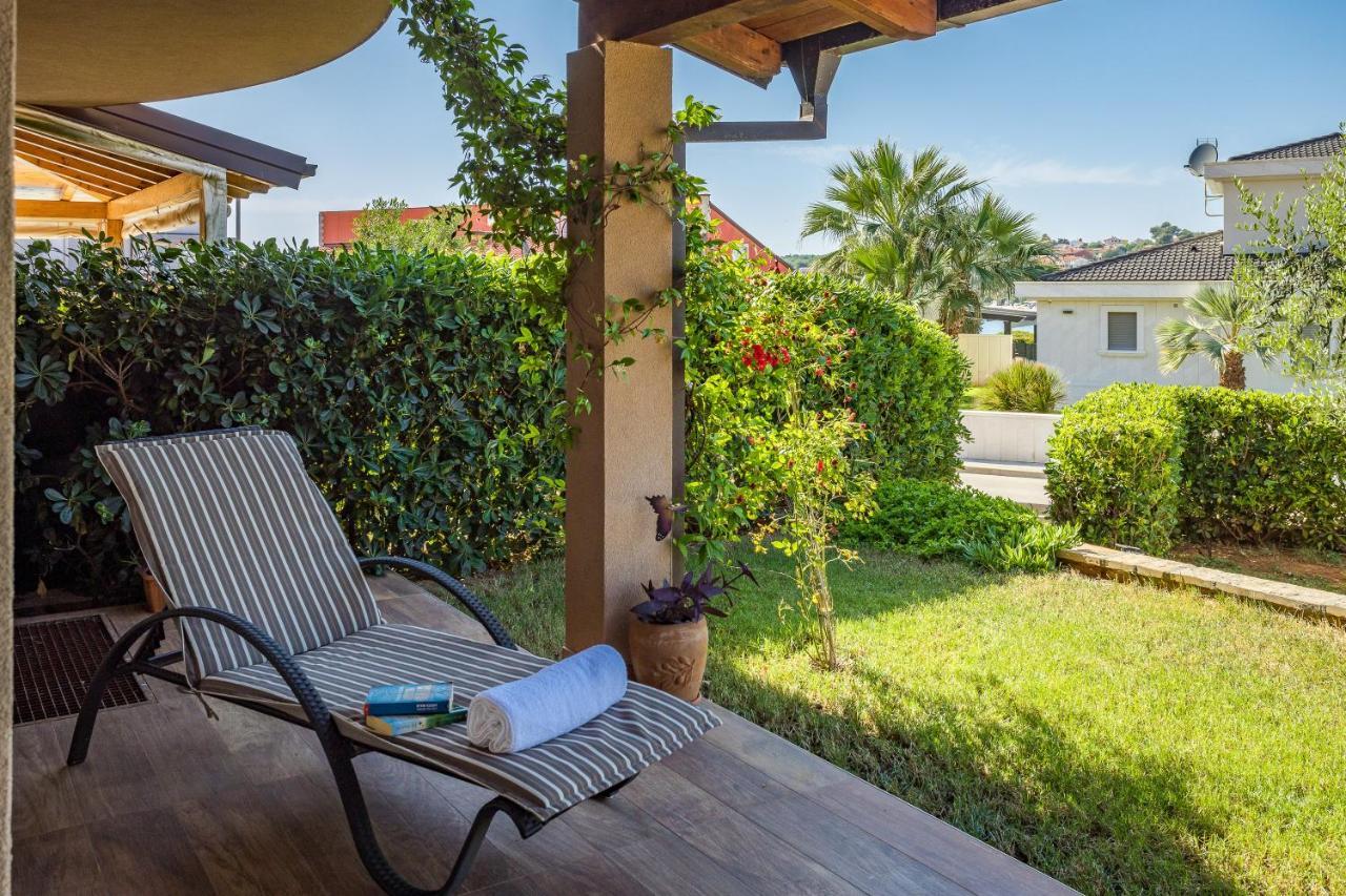 Lovely Istrian Apartment With A Private Swimming Pool And A Charming Garden Баньоле Екстер'єр фото